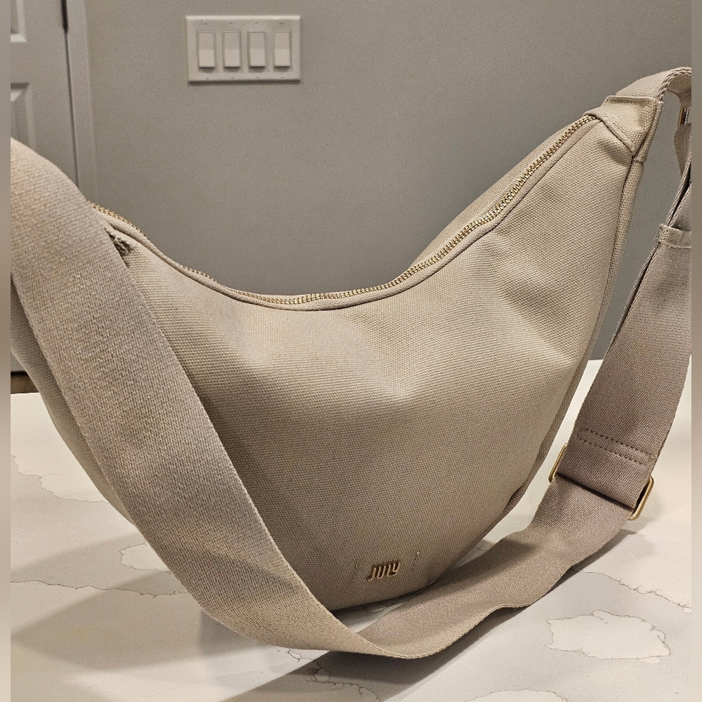 JULY Everyday Crescent Bag